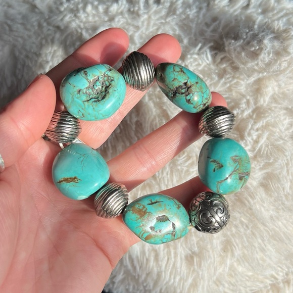 Chunky Silver & Turquoise Nugget Stretch Bracelet - Picture 5 of 5